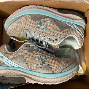 Gravity Defyer Women PainRelief-Arch Support-Foot & Knee Pain-Wide-Orthopedic